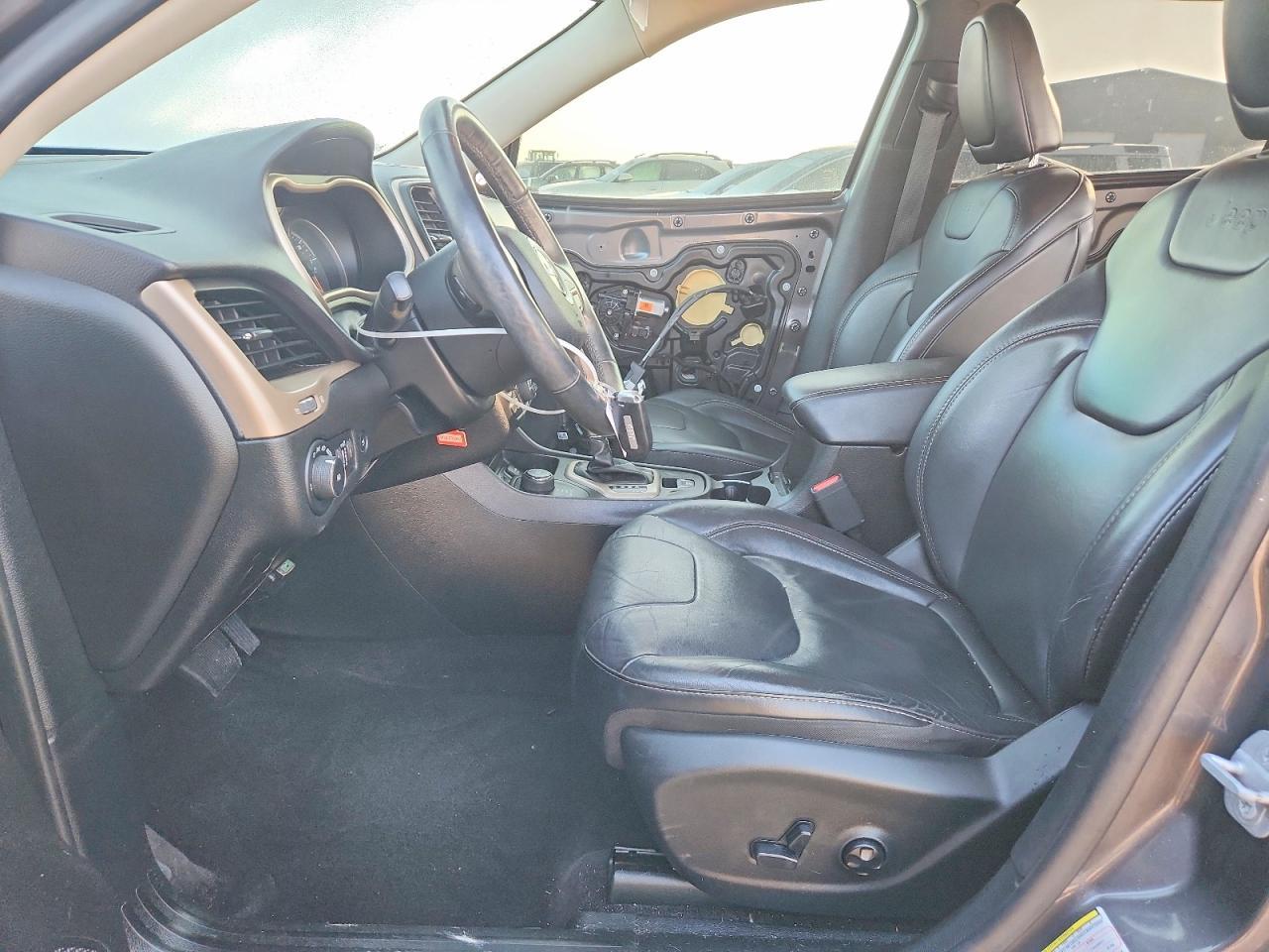 2018 JEEP CHEROKEE