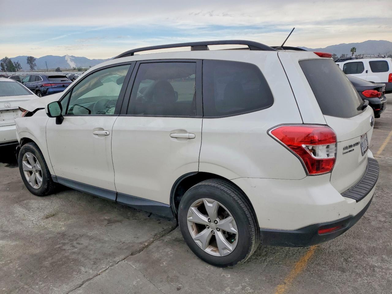 2015 SUBARU FORESTER