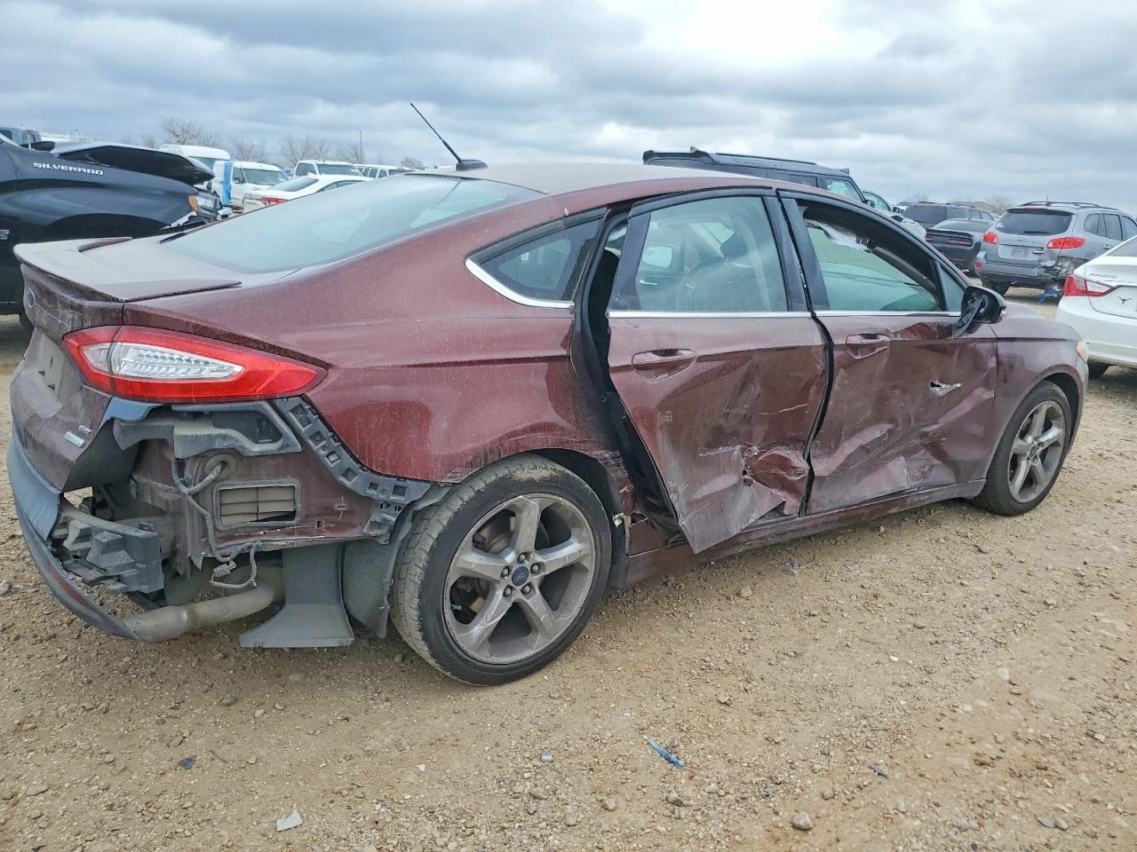 2016 FORD FUSION
