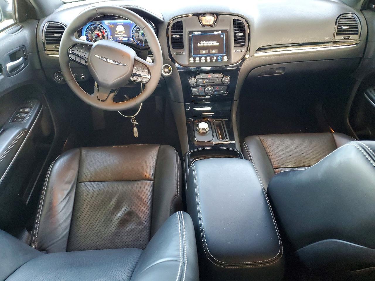 2023 CHRYSLER 300