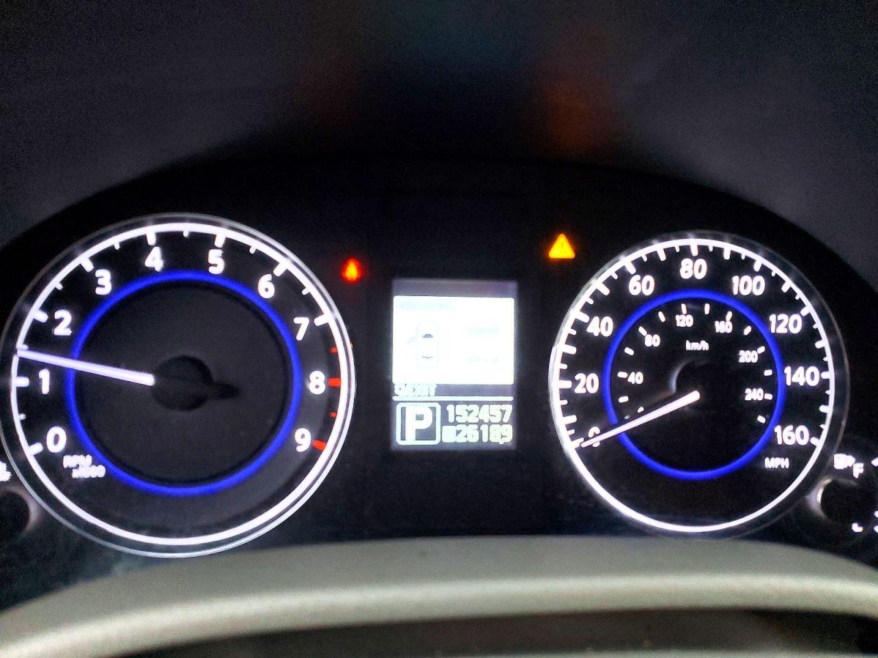 2011 INFINITI G37