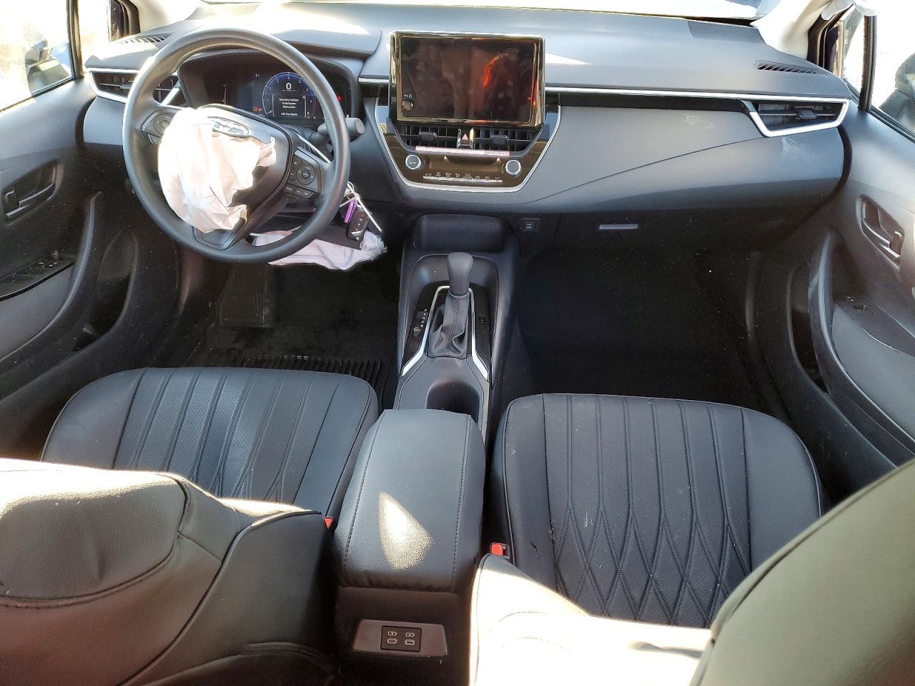 2026 TOYOTA COROLLA