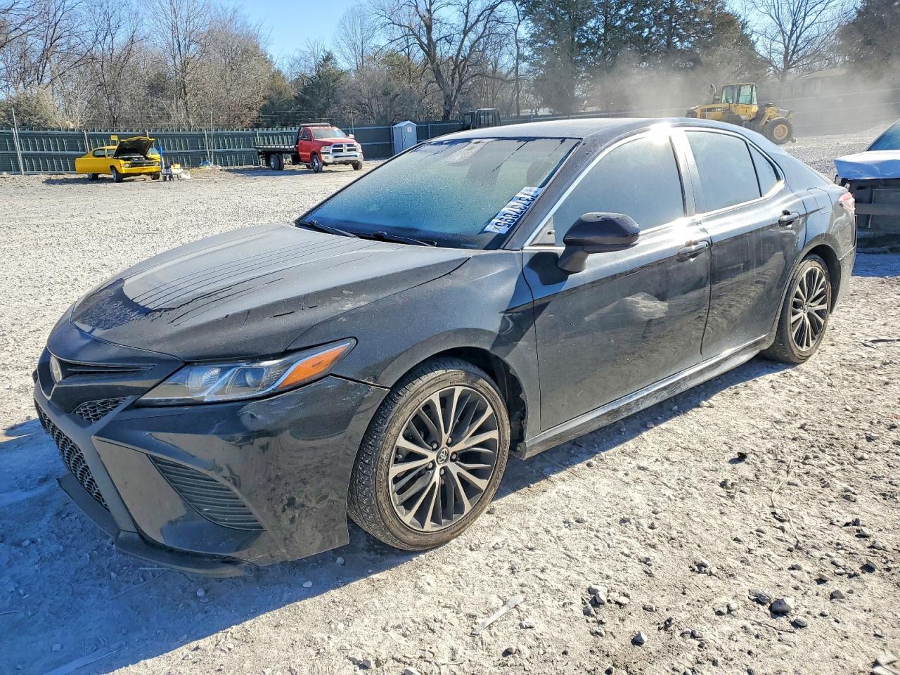 2018 TOYOTA CAMRY