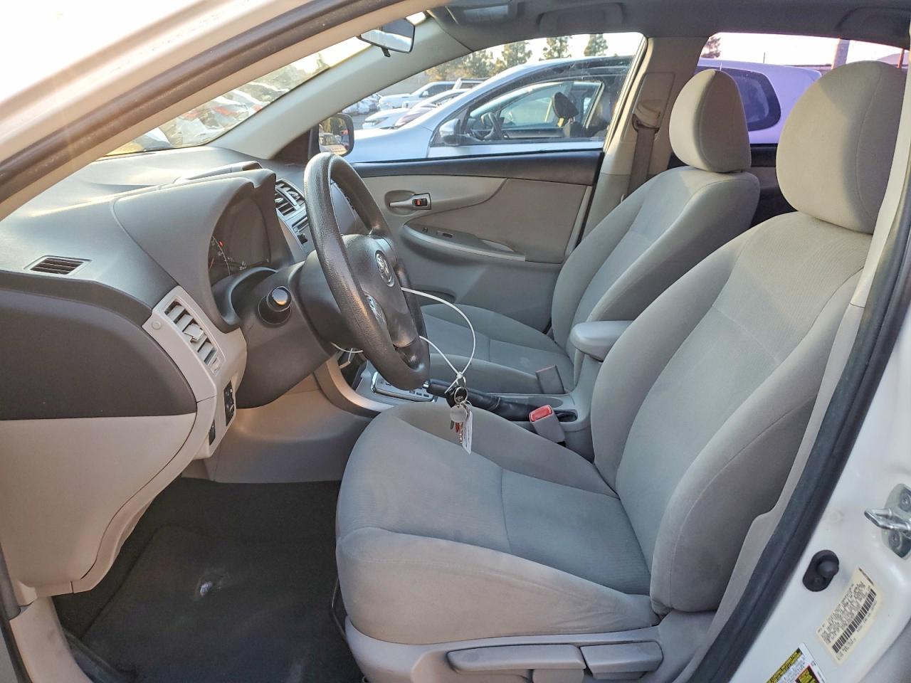 2013 TOYOTA COROLLA