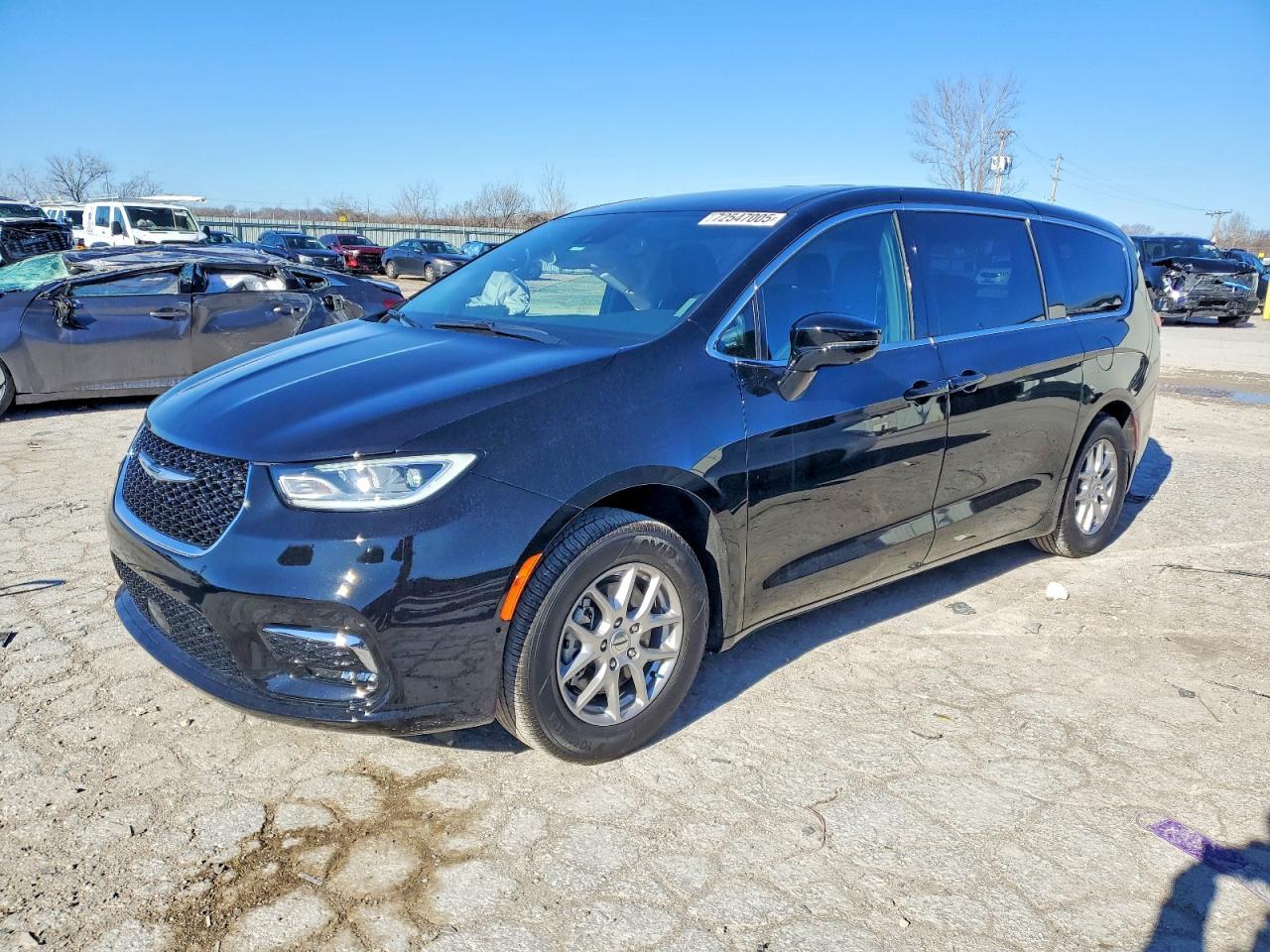 2025 CHRYSLER Pacifica