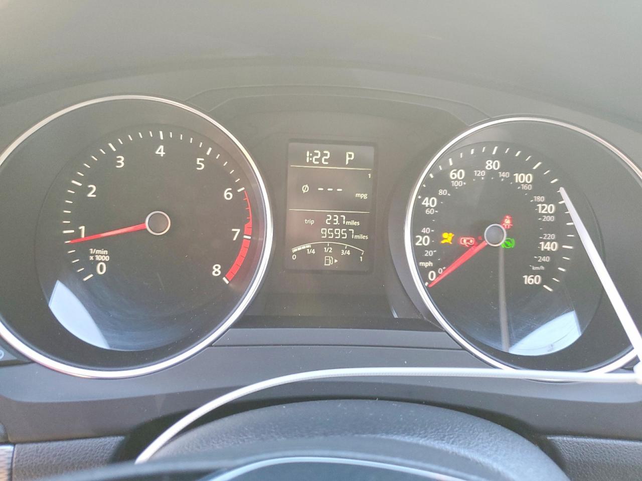 2016 VOLKSWAGEN JETTA