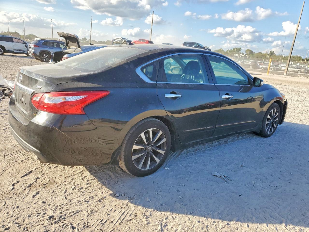 2016 NISSAN ALTIMA