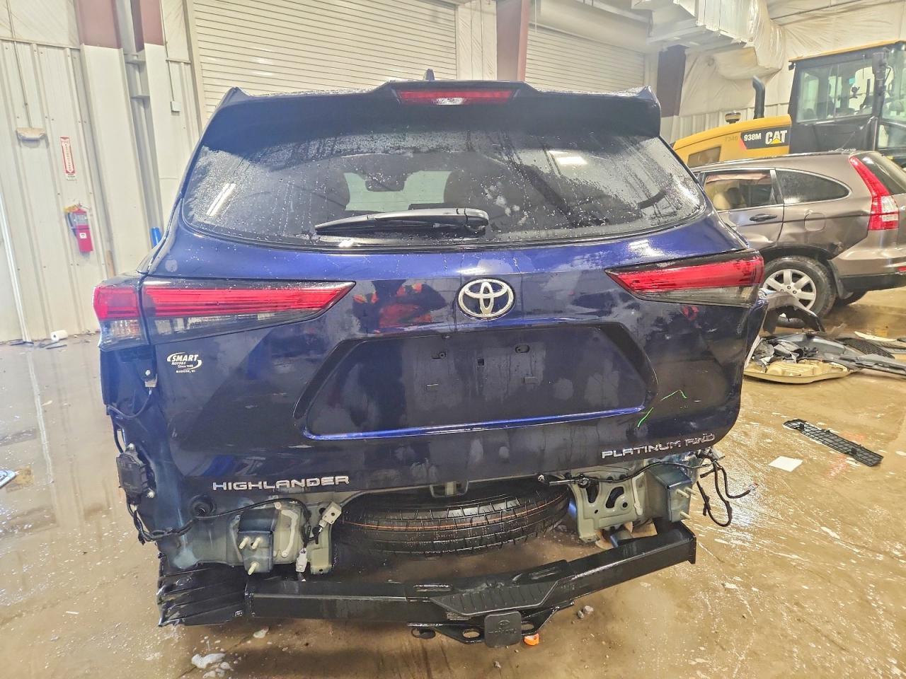 2022 TOYOTA HIGHLANDER
