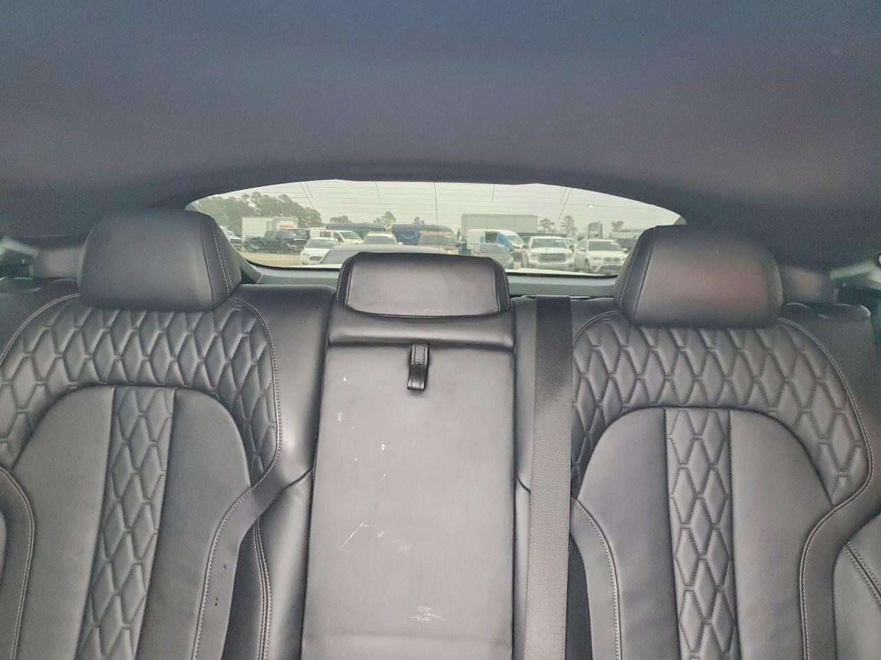 2021 BMW X6