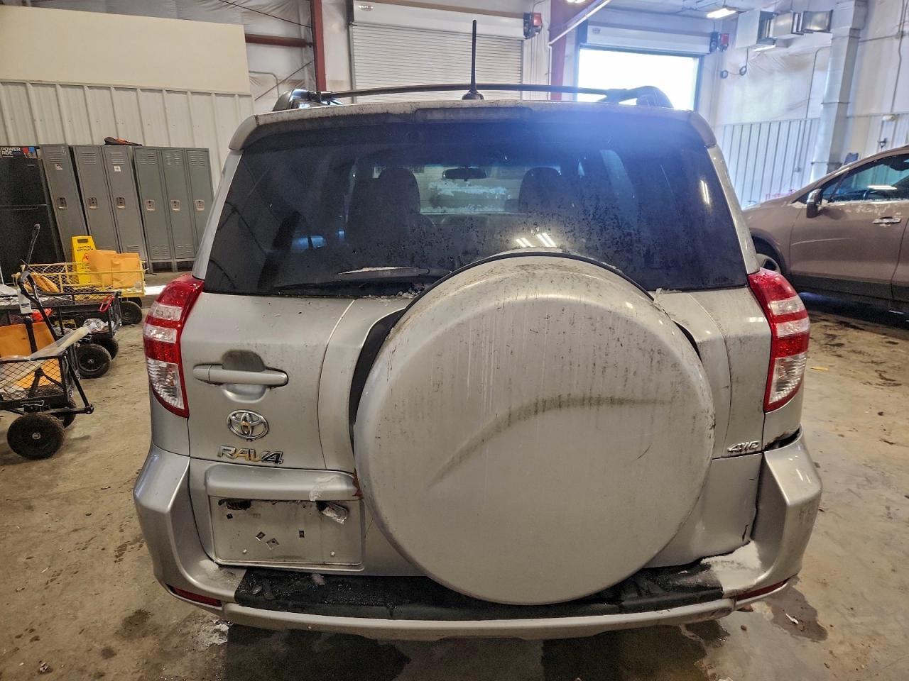2012 TOYOTA RAV4
