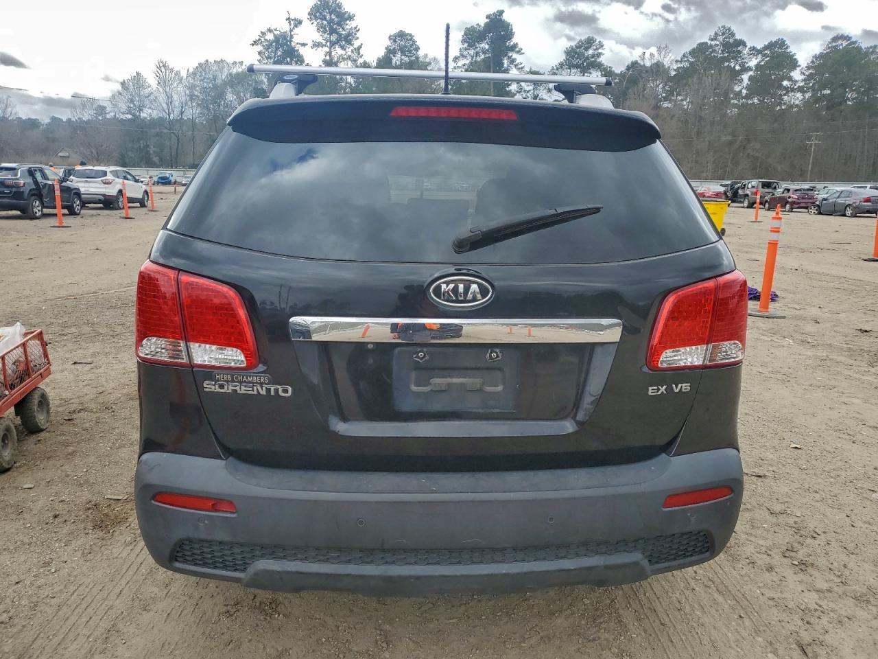 2013 KIA SORENTO