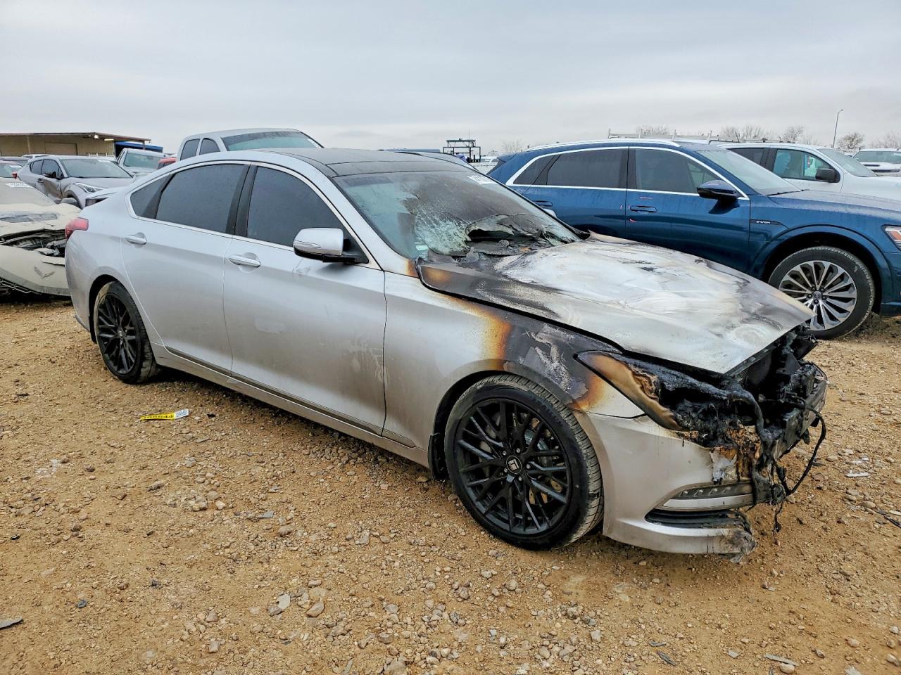 2015 HYUNDAI GENESIS