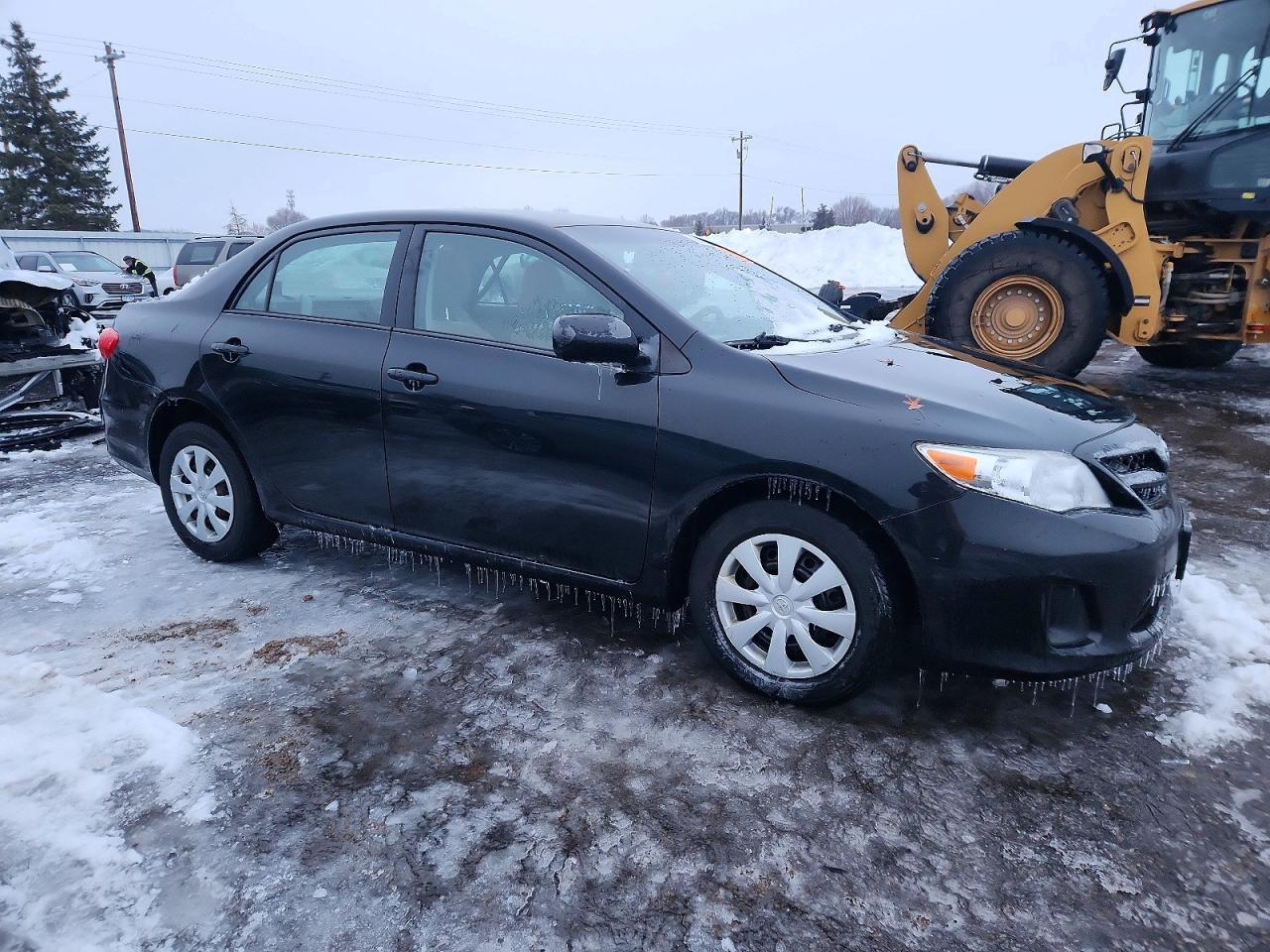 2013 TOYOTA COROLLA