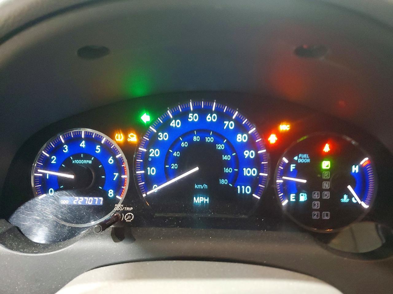 2009 TOYOTA SIENNA