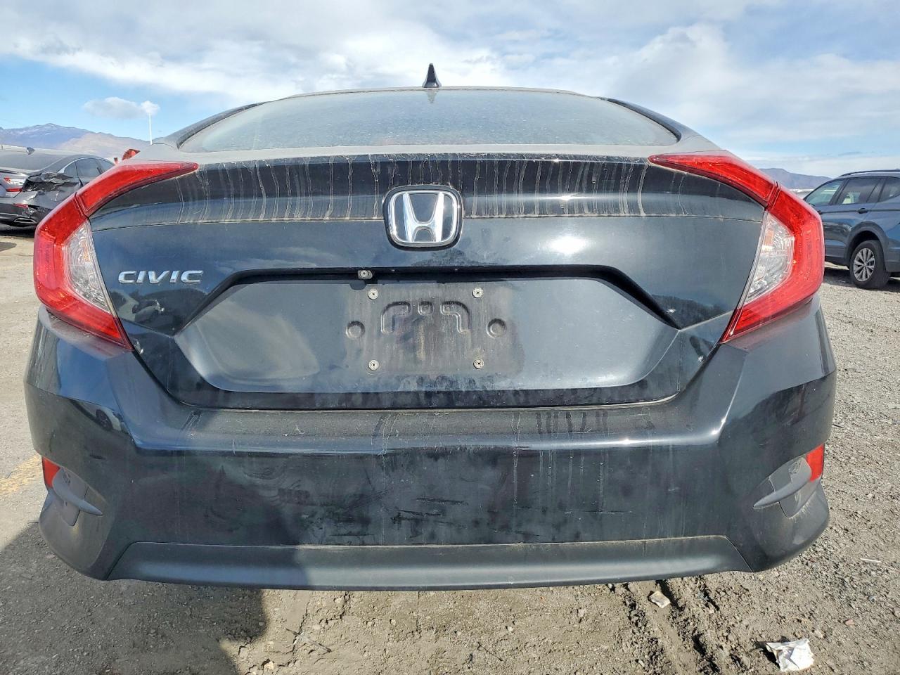 2018 HONDA CIVIC