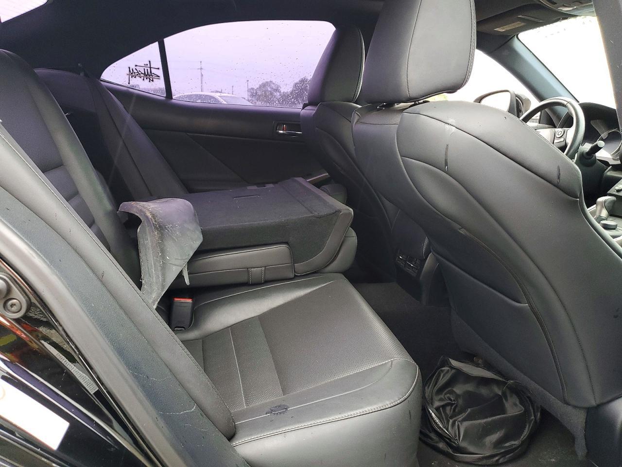 2015 LEXUS IS 250