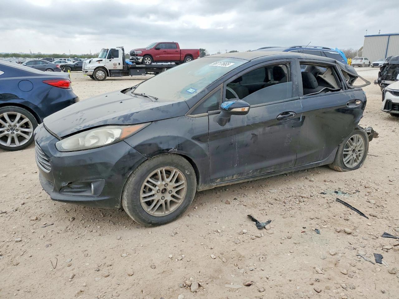 2014 FORD Fiesta