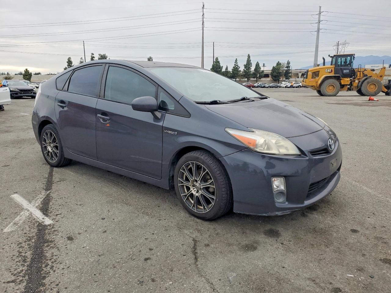 2011 TOYOTA PRIUS