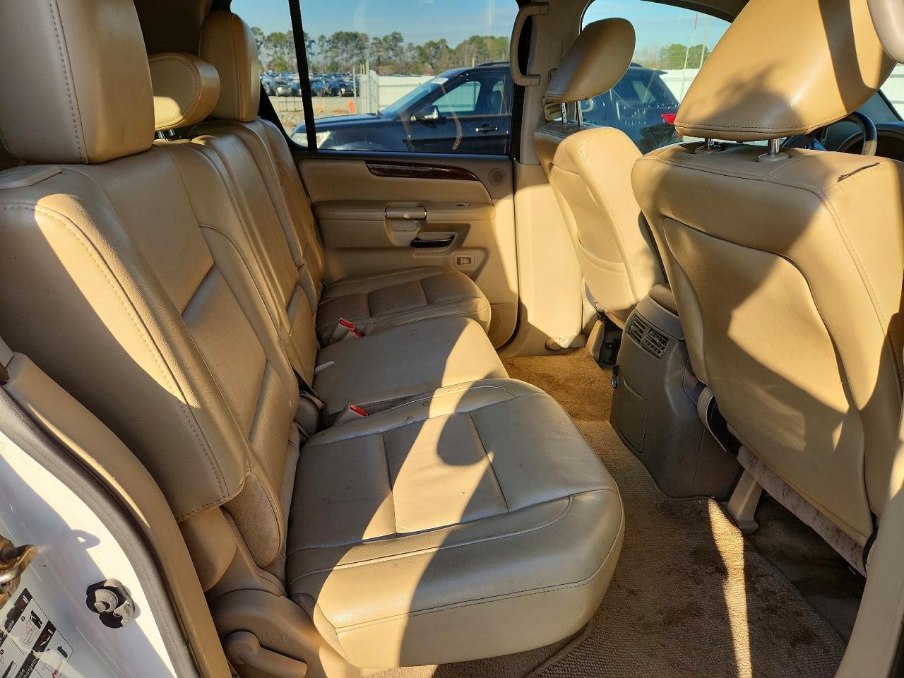 2012 NISSAN Armada