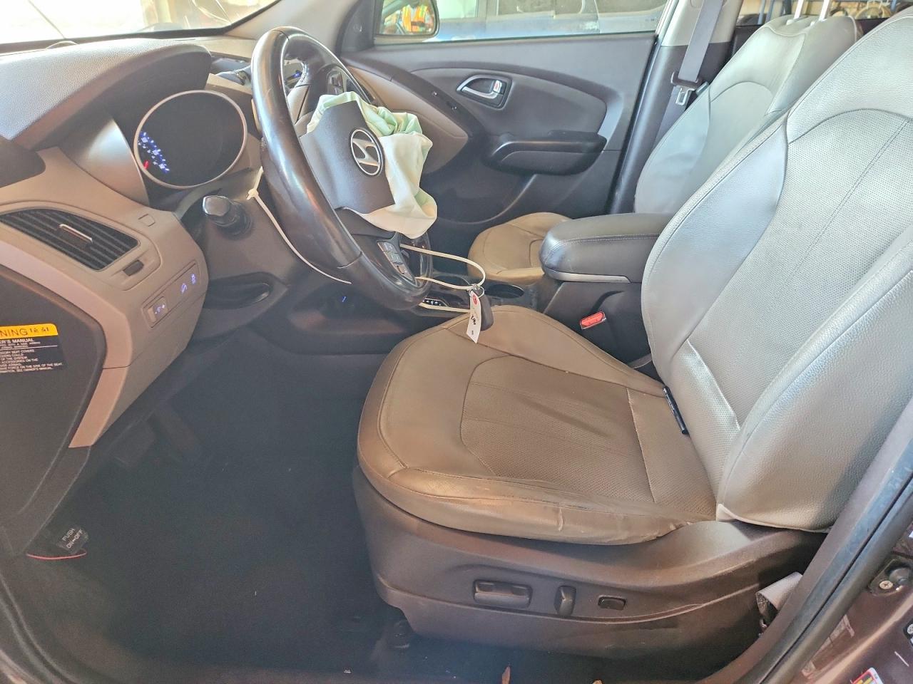 2015 HYUNDAI TUCSON