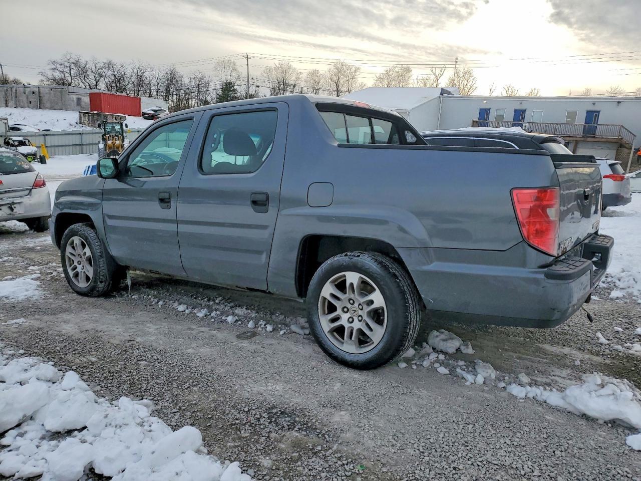 2011 HONDA Ridgeline