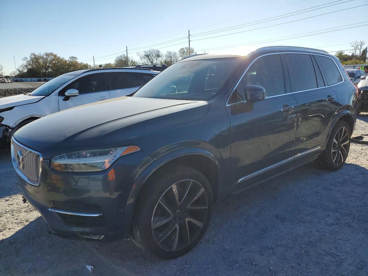 2018 VOLVO XC90