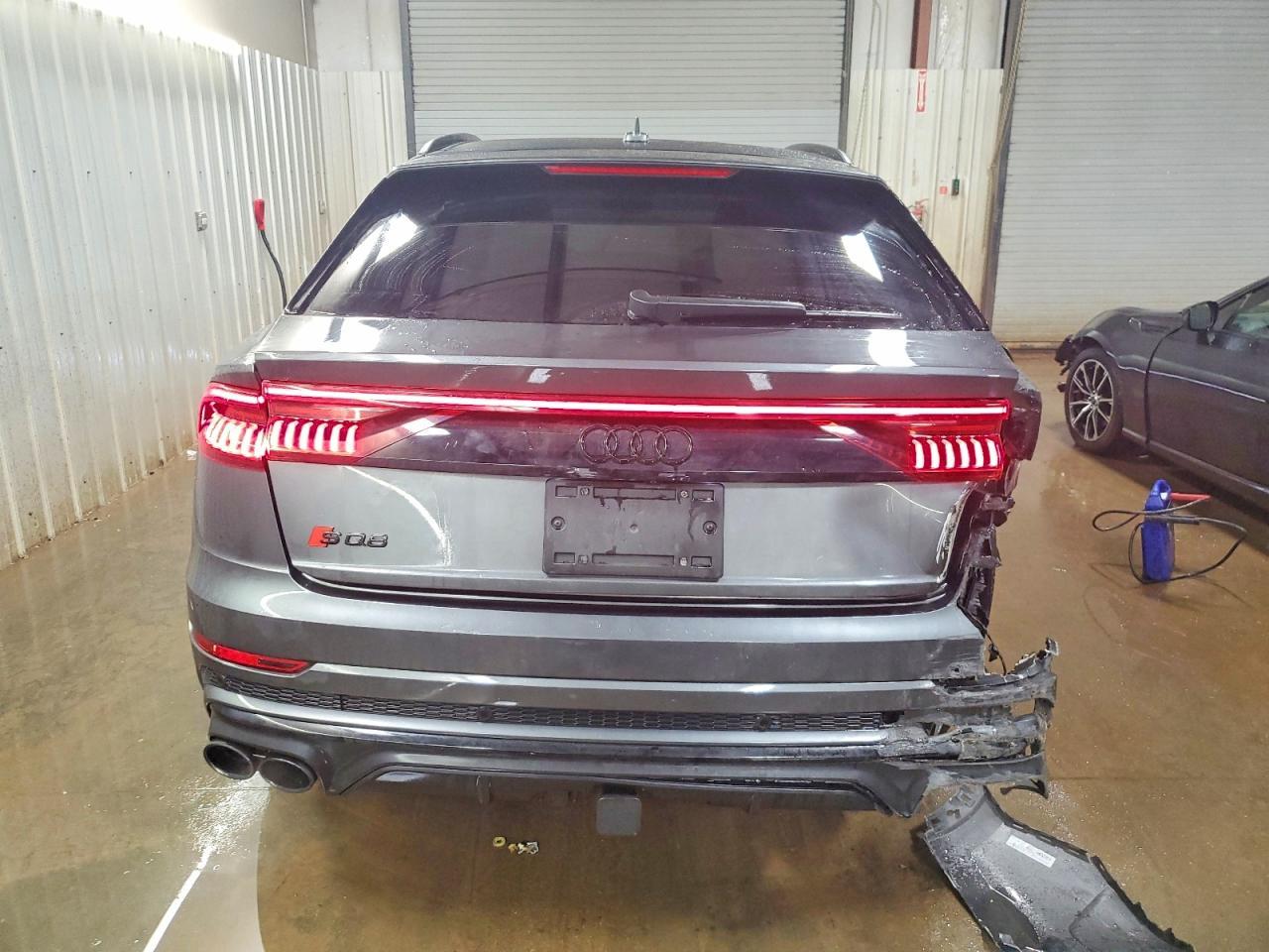 2023 AUDI SQ8