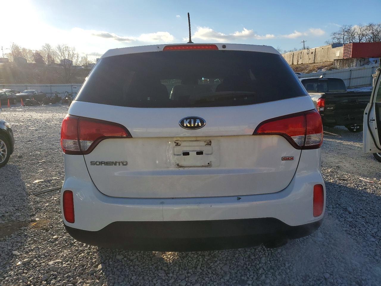 2015 KIA SORENTO