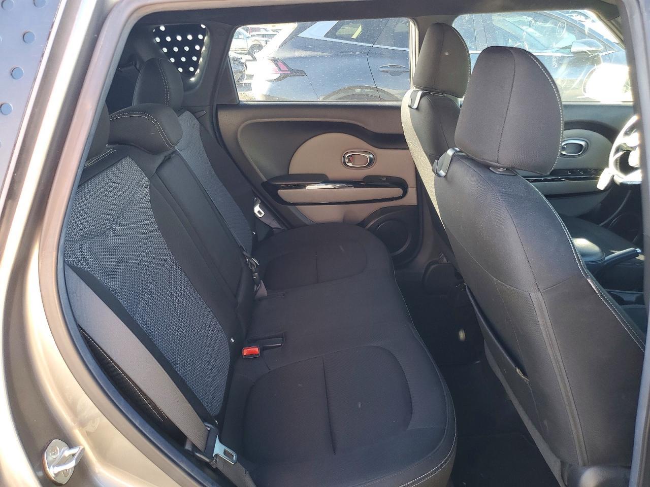 2017 KIA SOUL