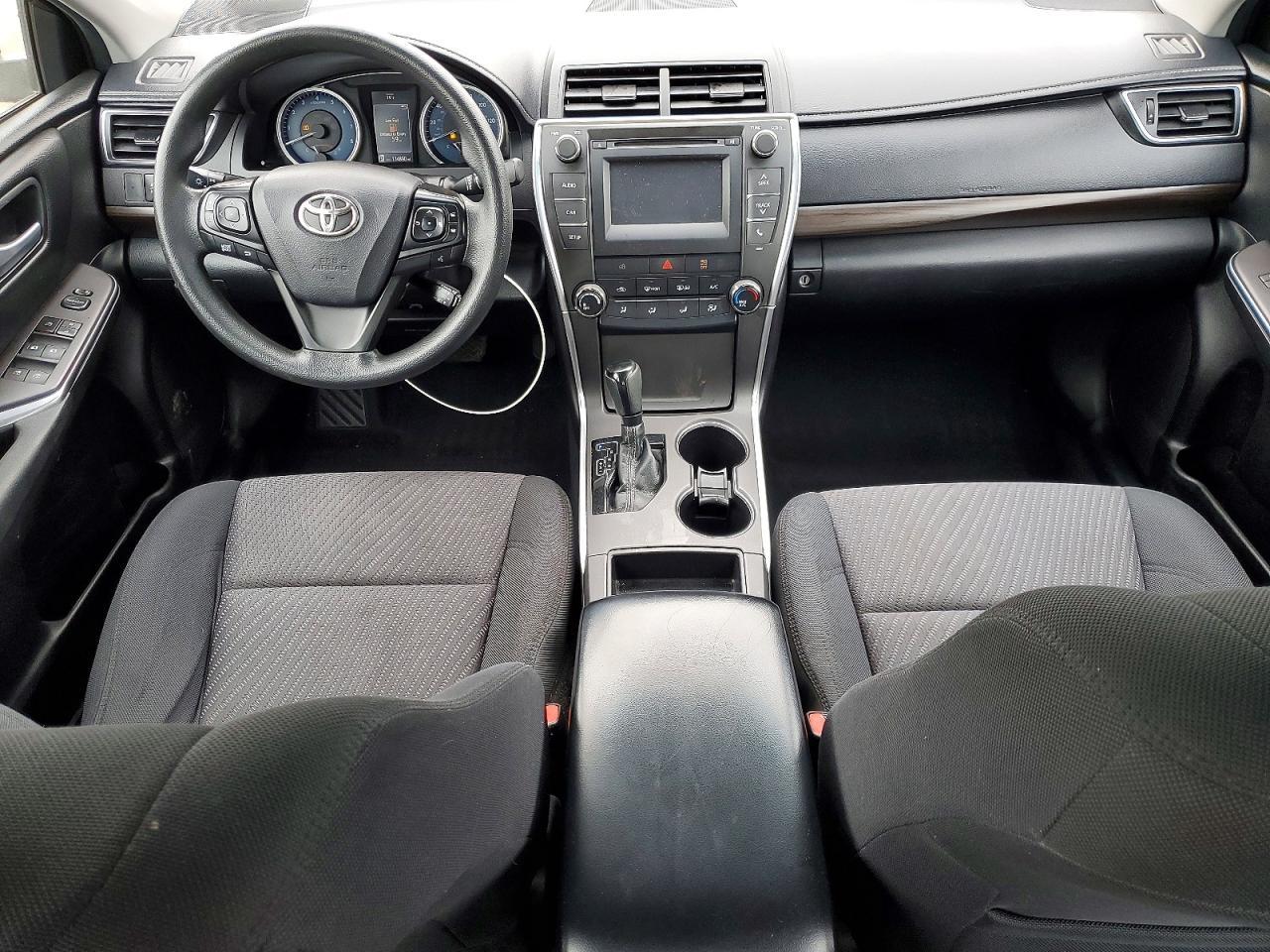 2016 TOYOTA CAMRY