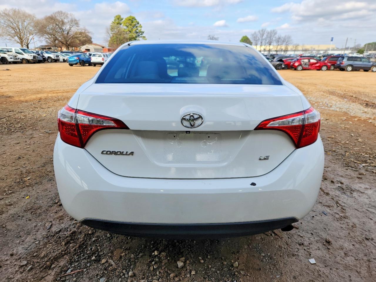 2015 TOYOTA COROLLA