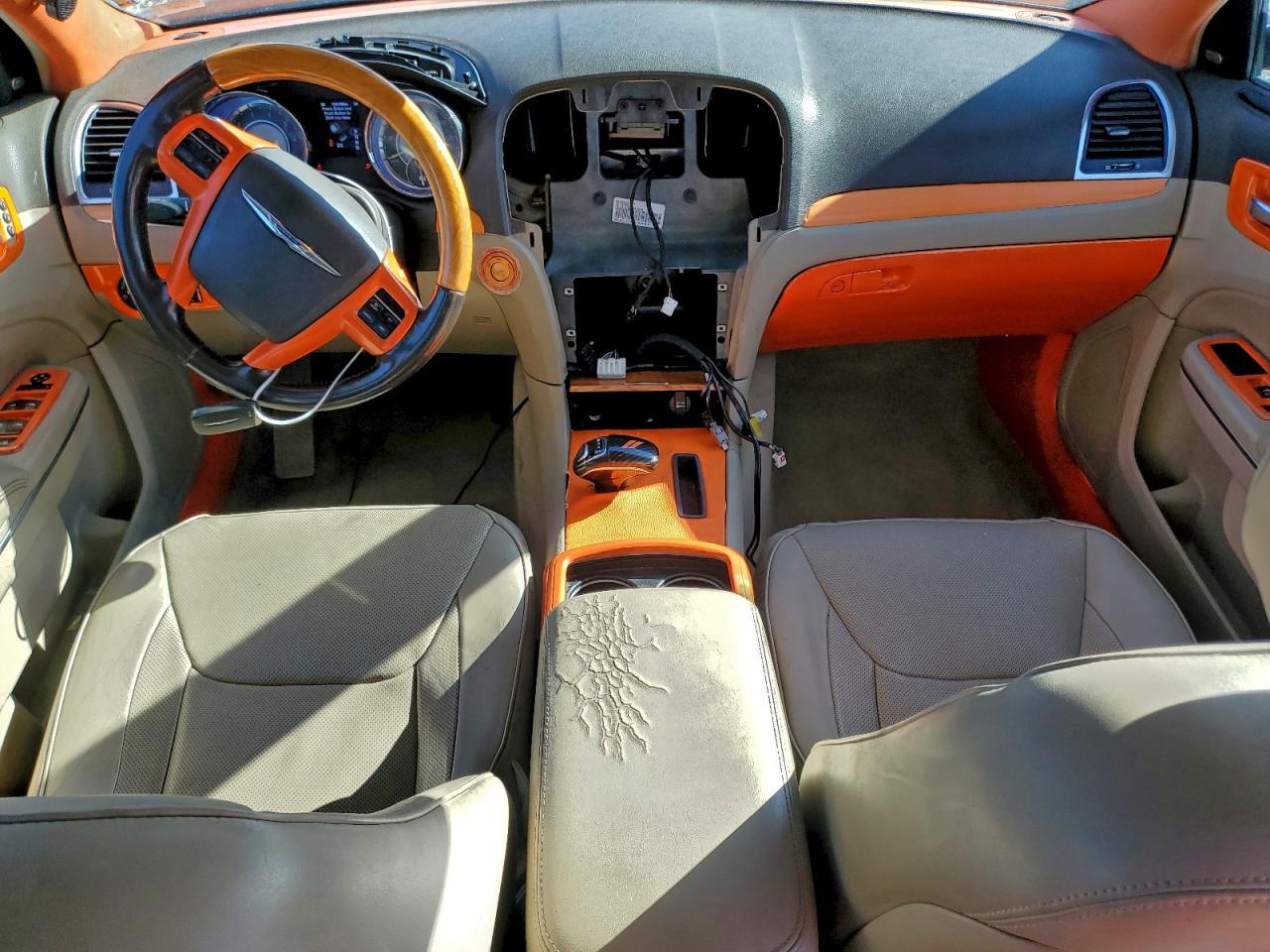 2012 CHRYSLER 300