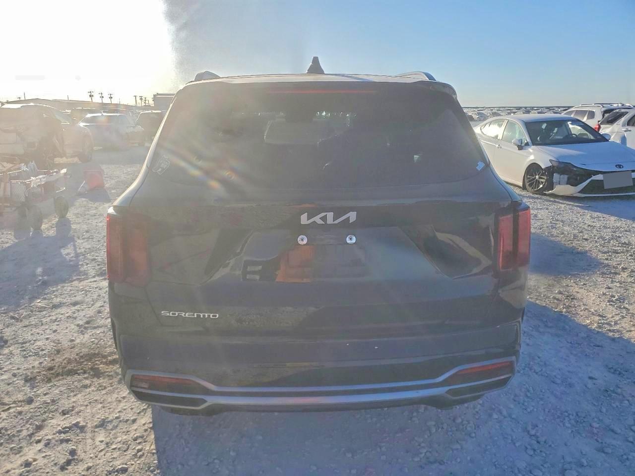 2023 KIA SORENTO
