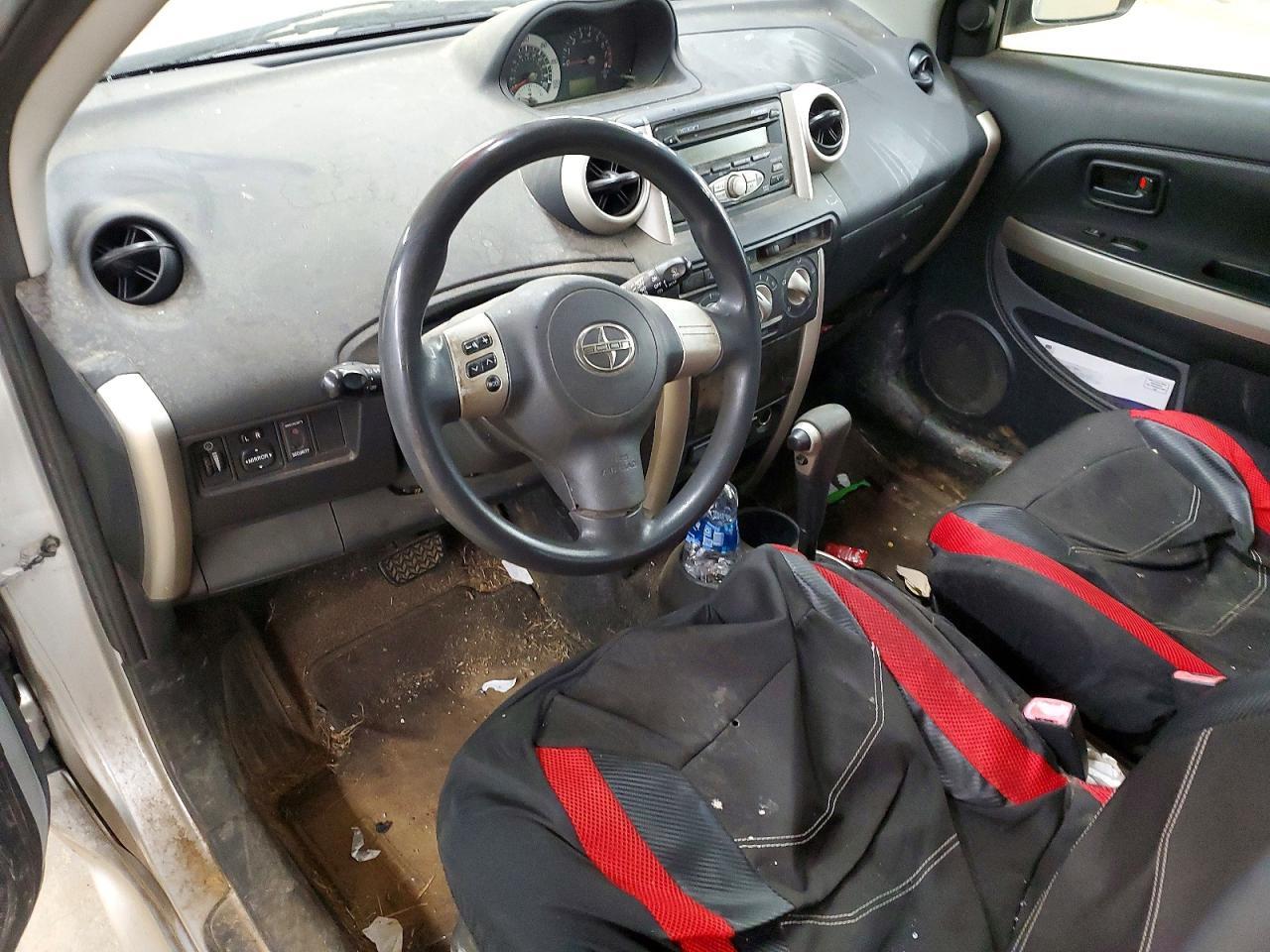 2006 TOYOTA SCION