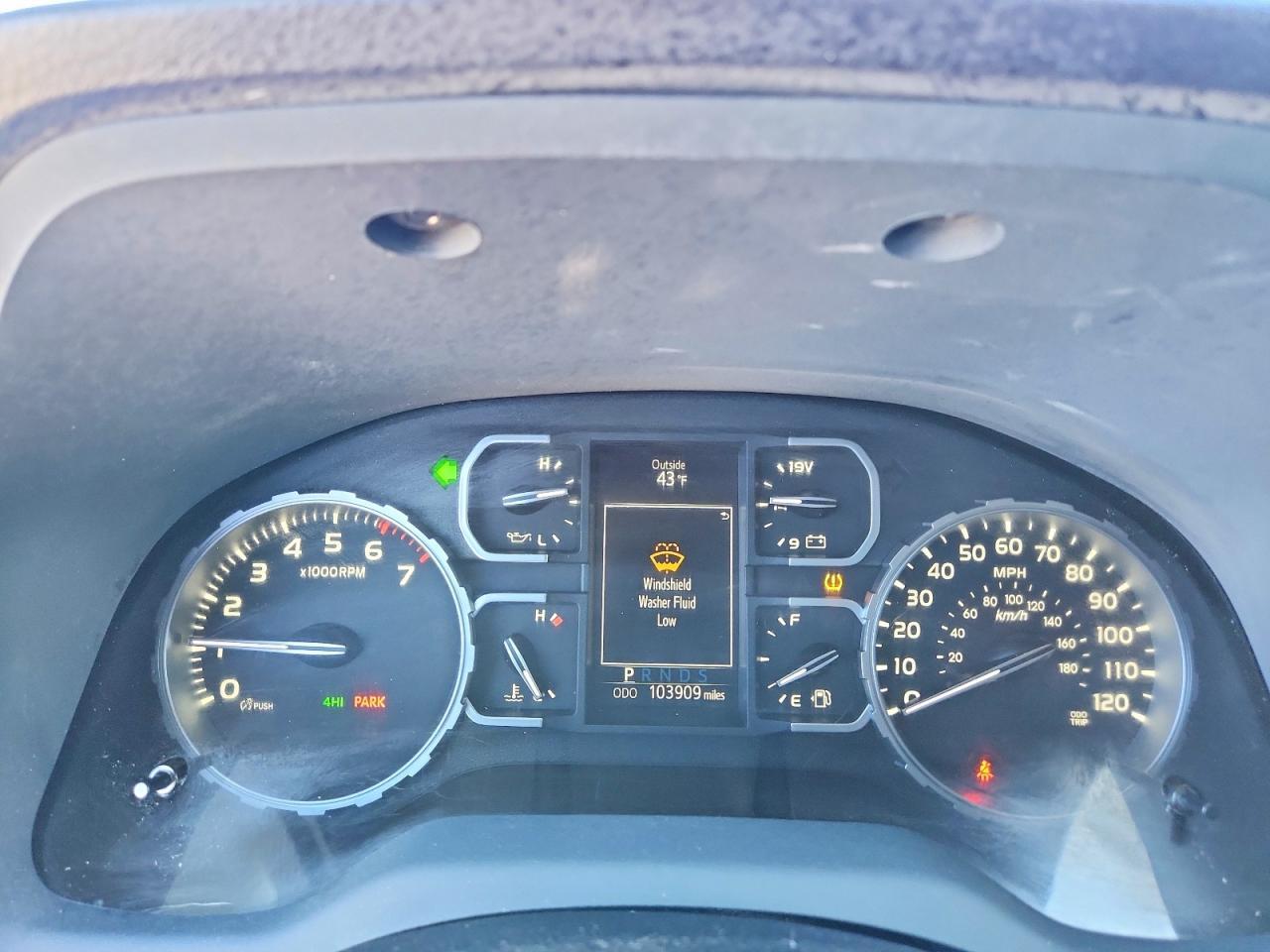 2018 TOYOTA TUNDRA