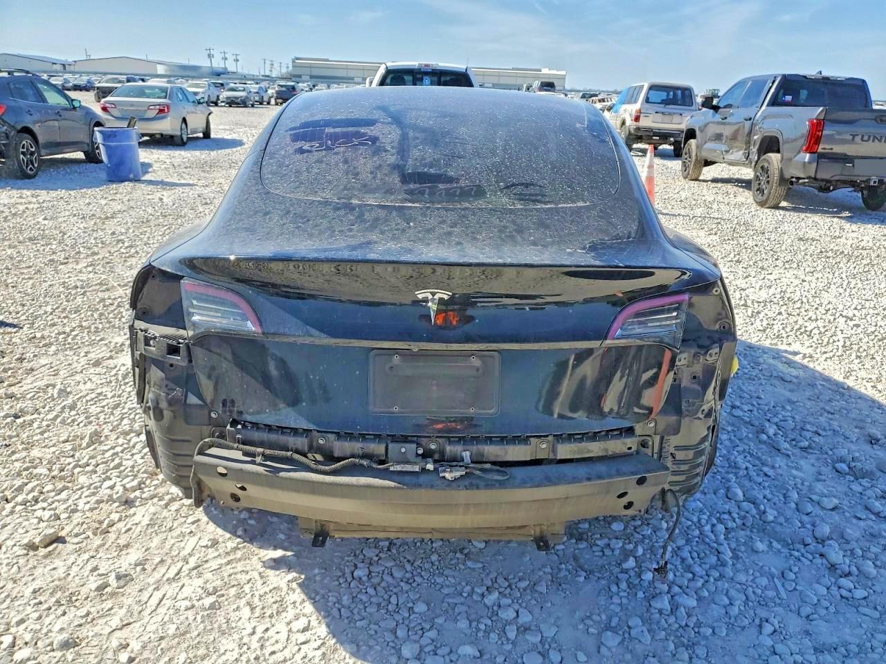 2019 TESLA MODEL 3