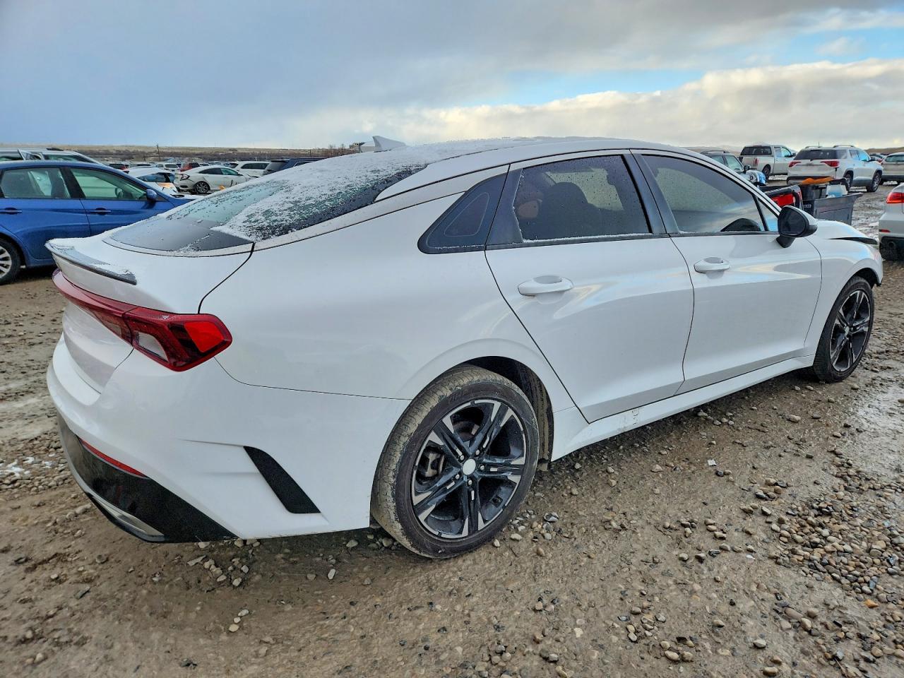 2022 KIA K5