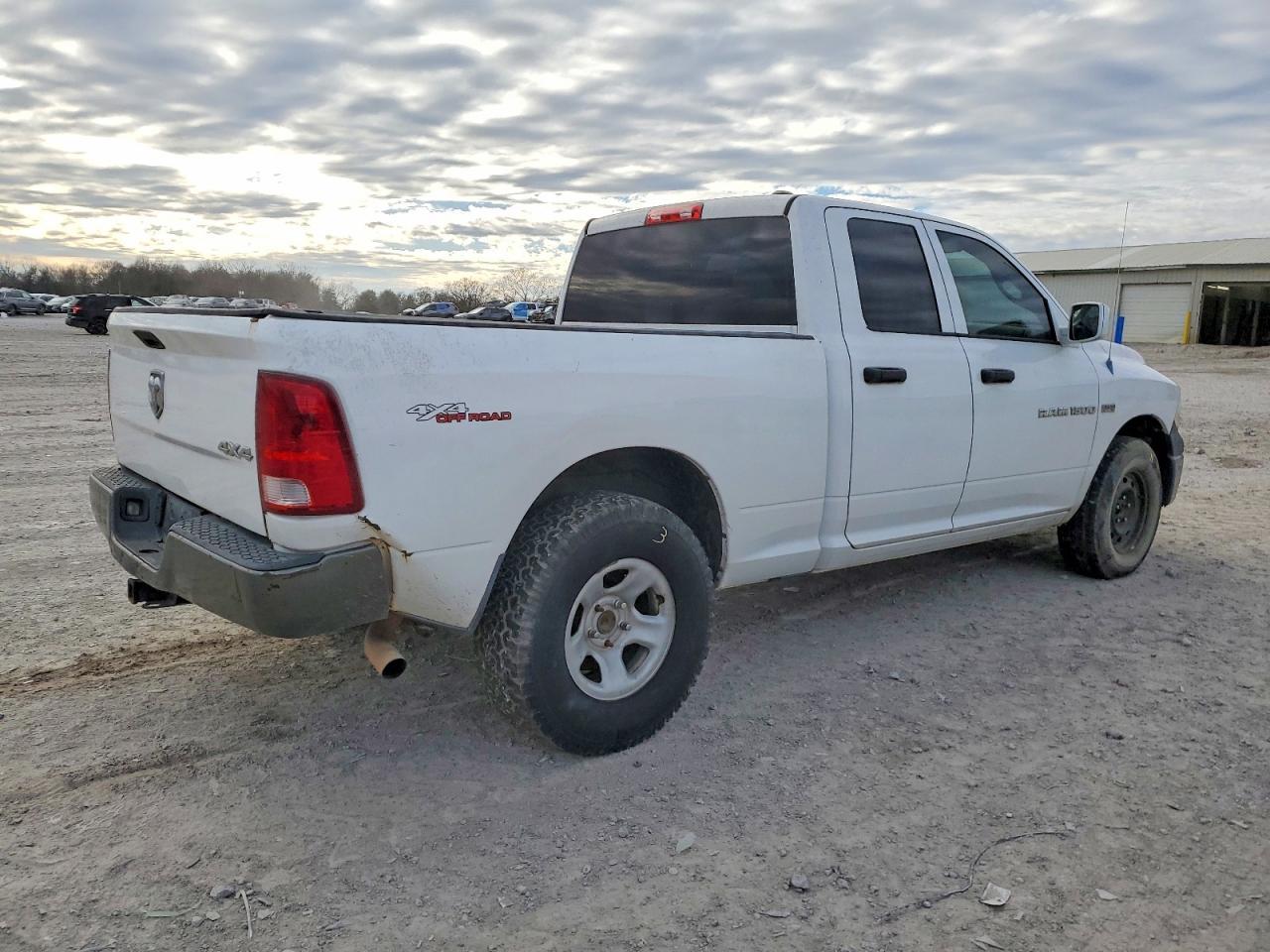 2011 DODGE RAM 1500