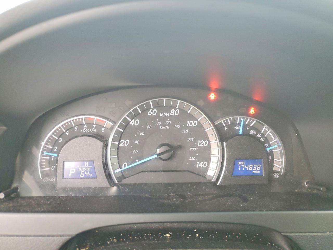 2014 TOYOTA CAMRY