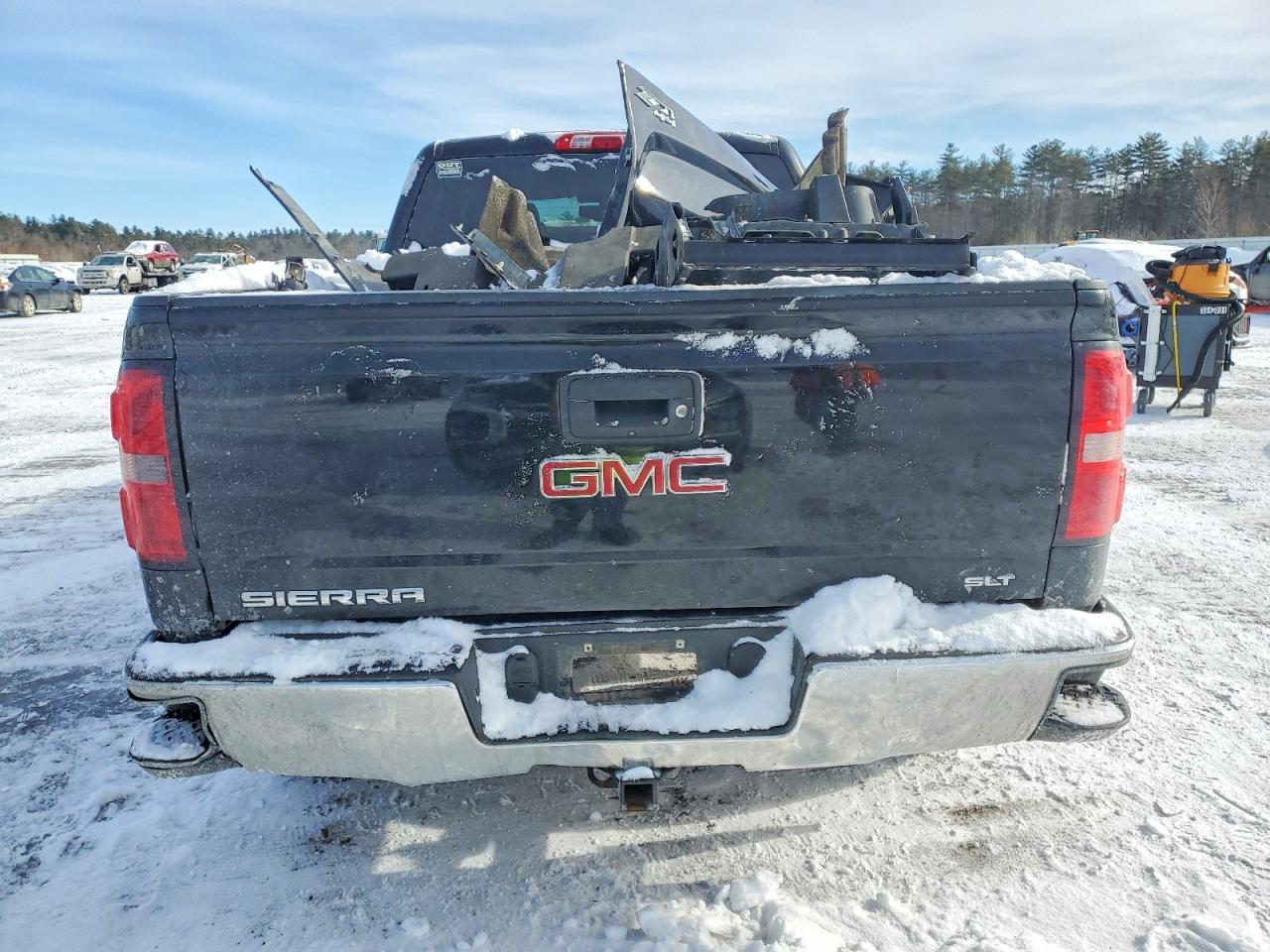 2015 GMC Sierra