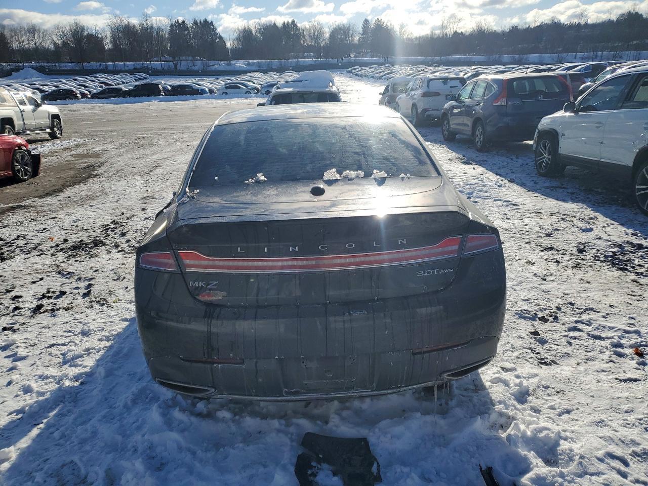 2017 LINCOLN MKZ