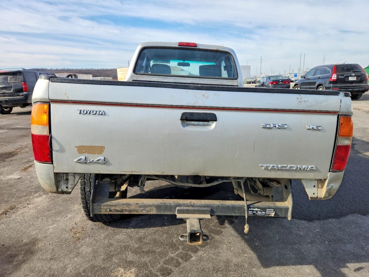 2000 TOYOTA TACOMA