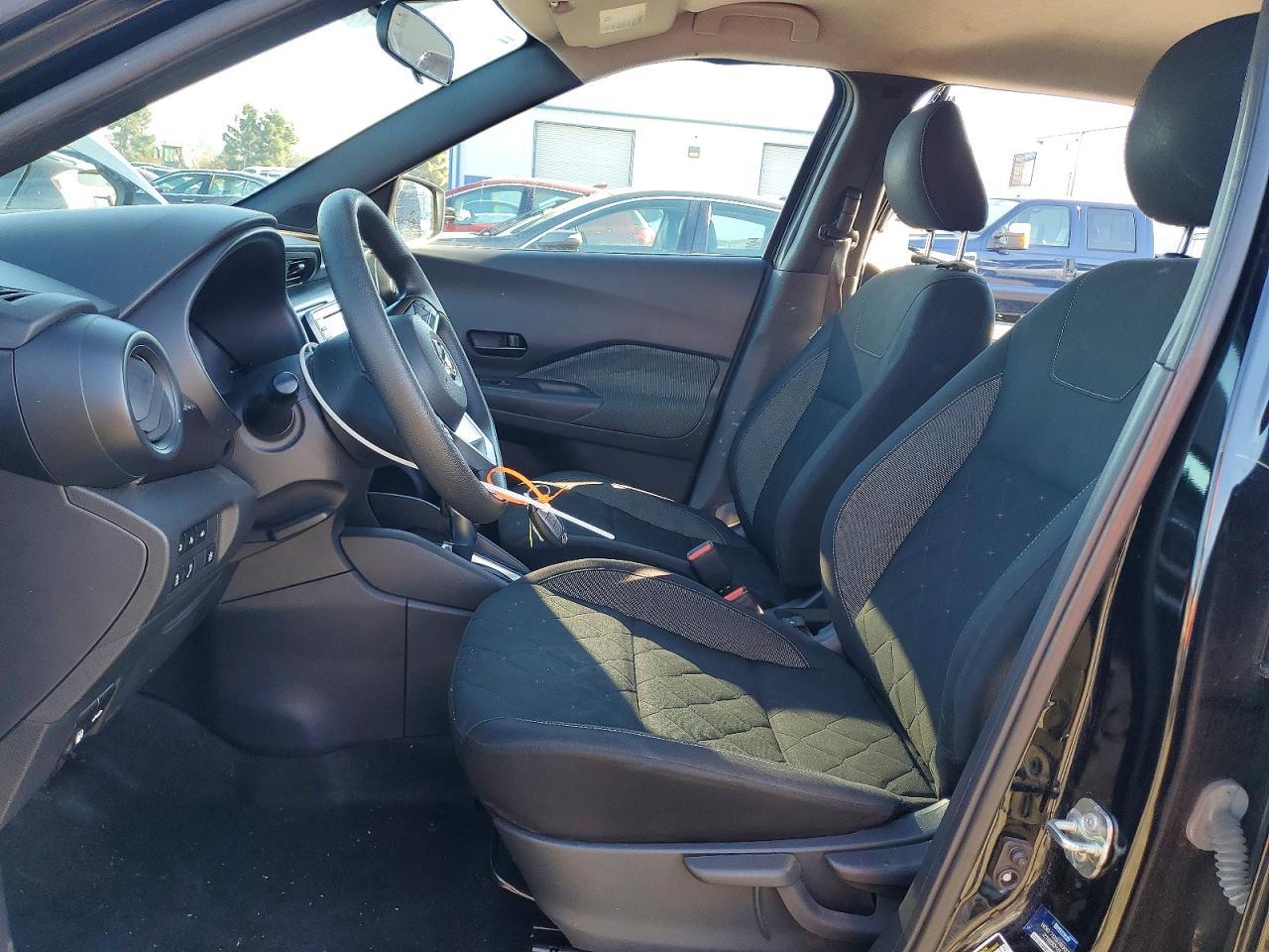 2020 NISSAN KICKS