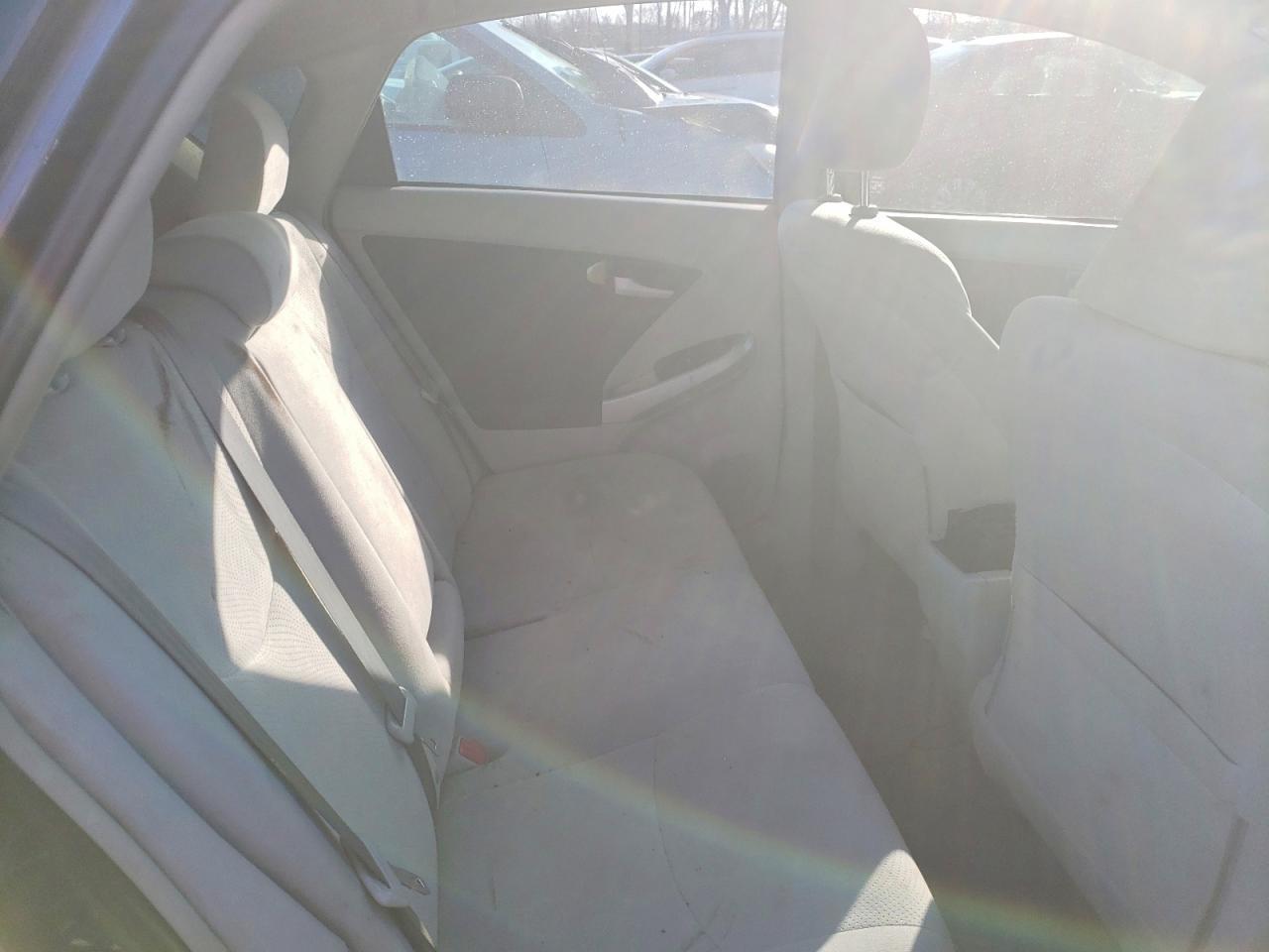 2011 TOYOTA PRIUS