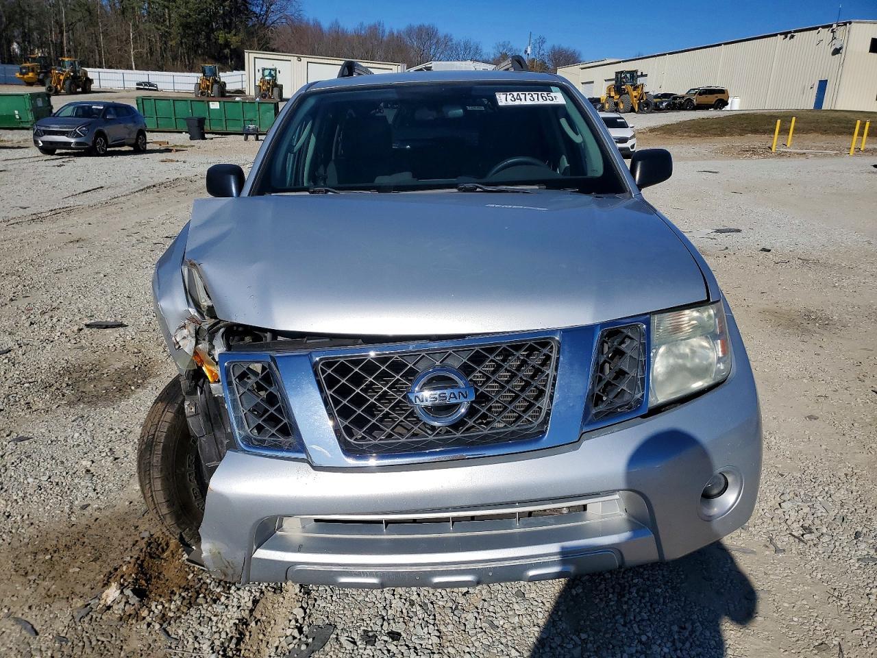 2011 NISSAN PATHFINDER