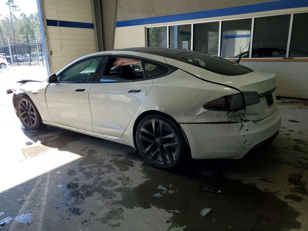 2022 TESLA MODEL S