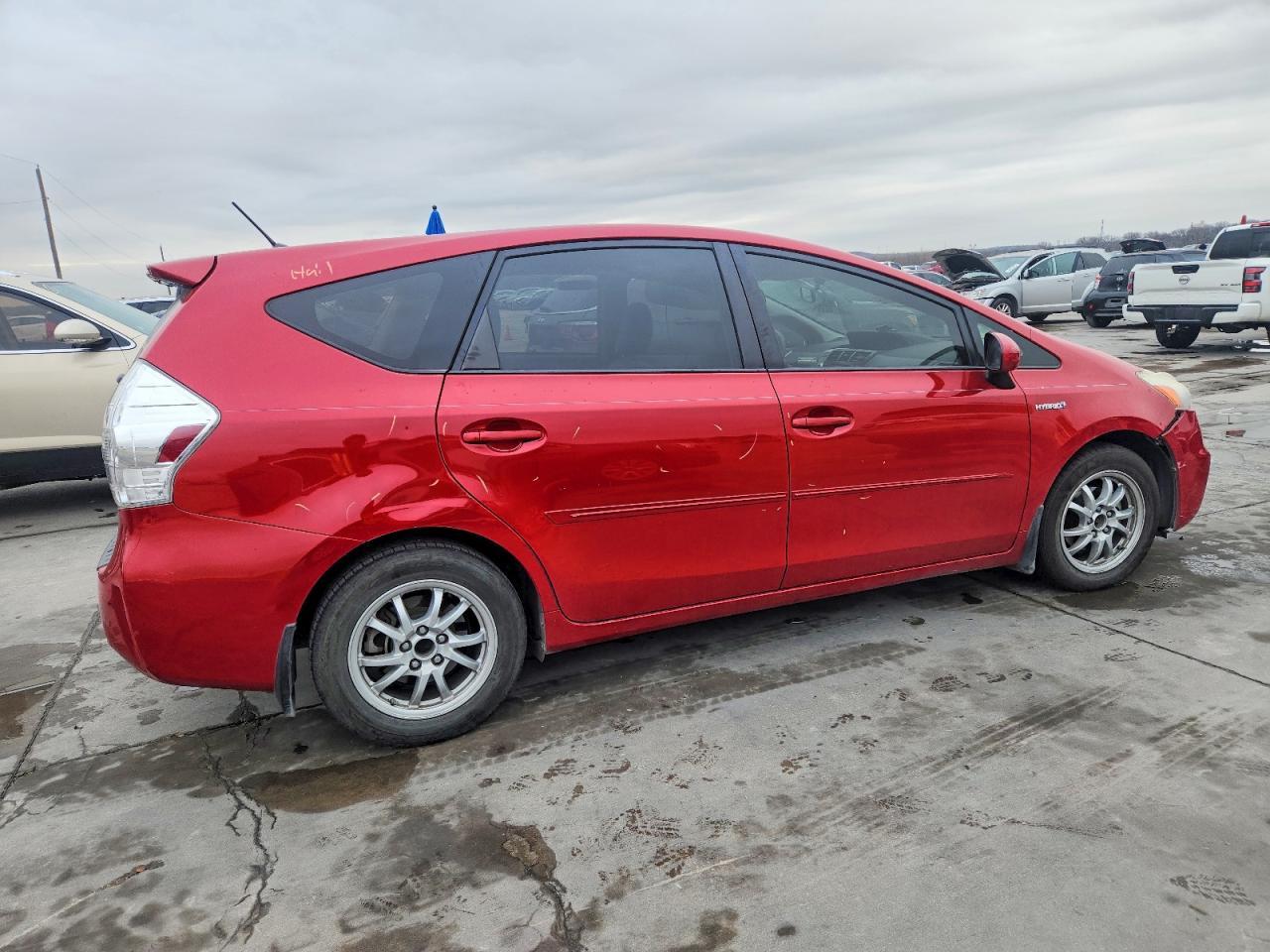 2012 TOYOTA PRIUS V