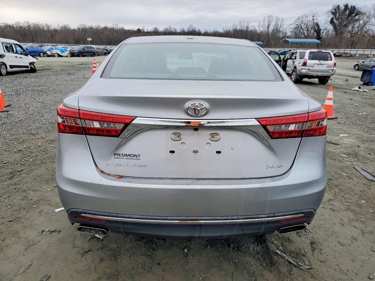 2018 TOYOTA Avalon