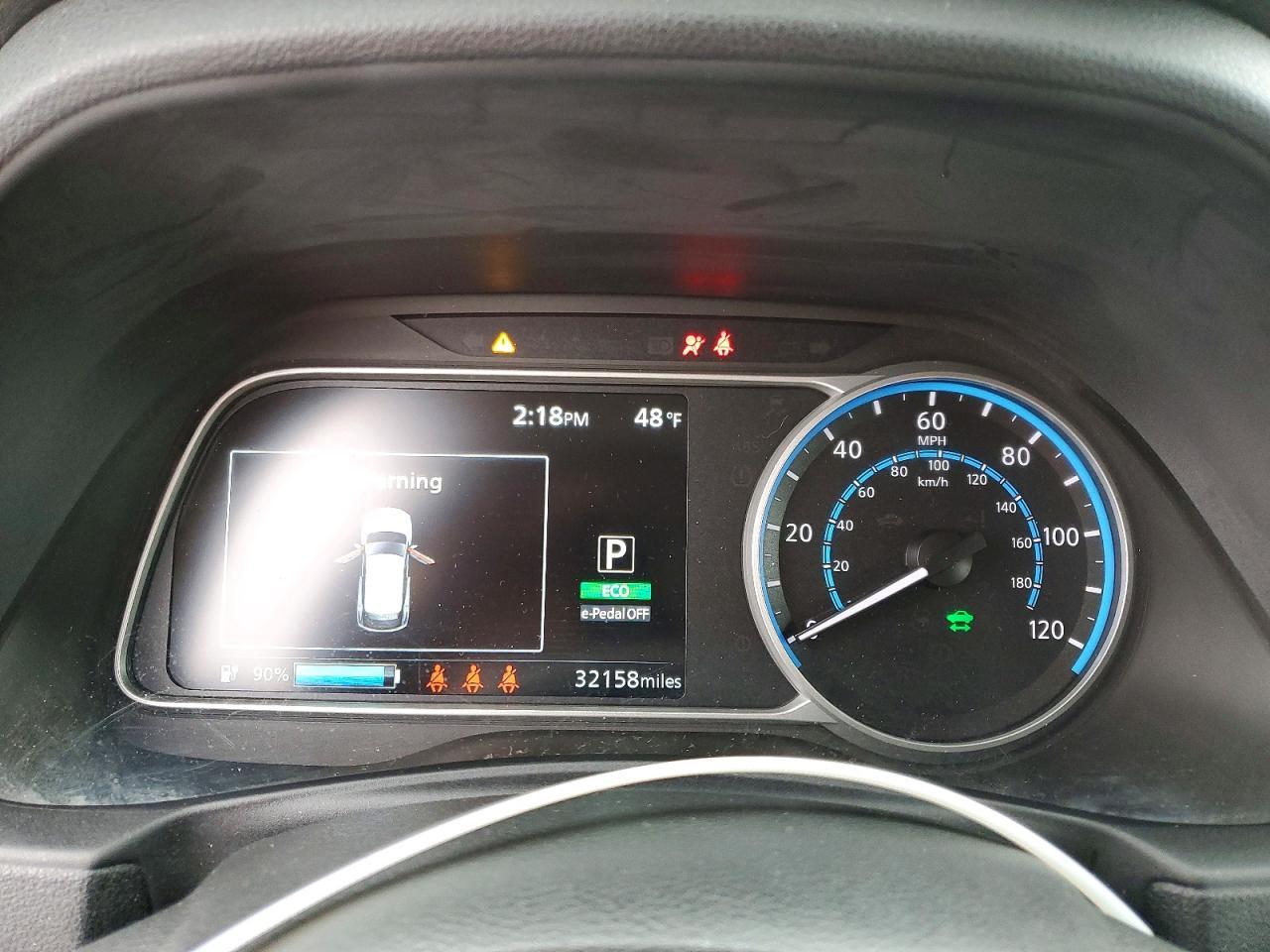 2023 NISSAN LEAF