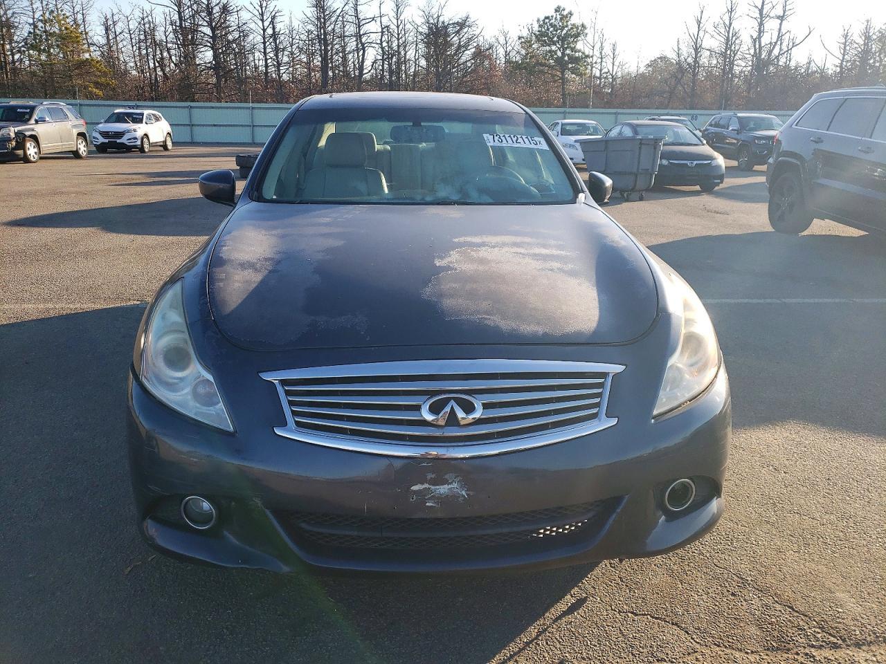 2012 INFINITI G37